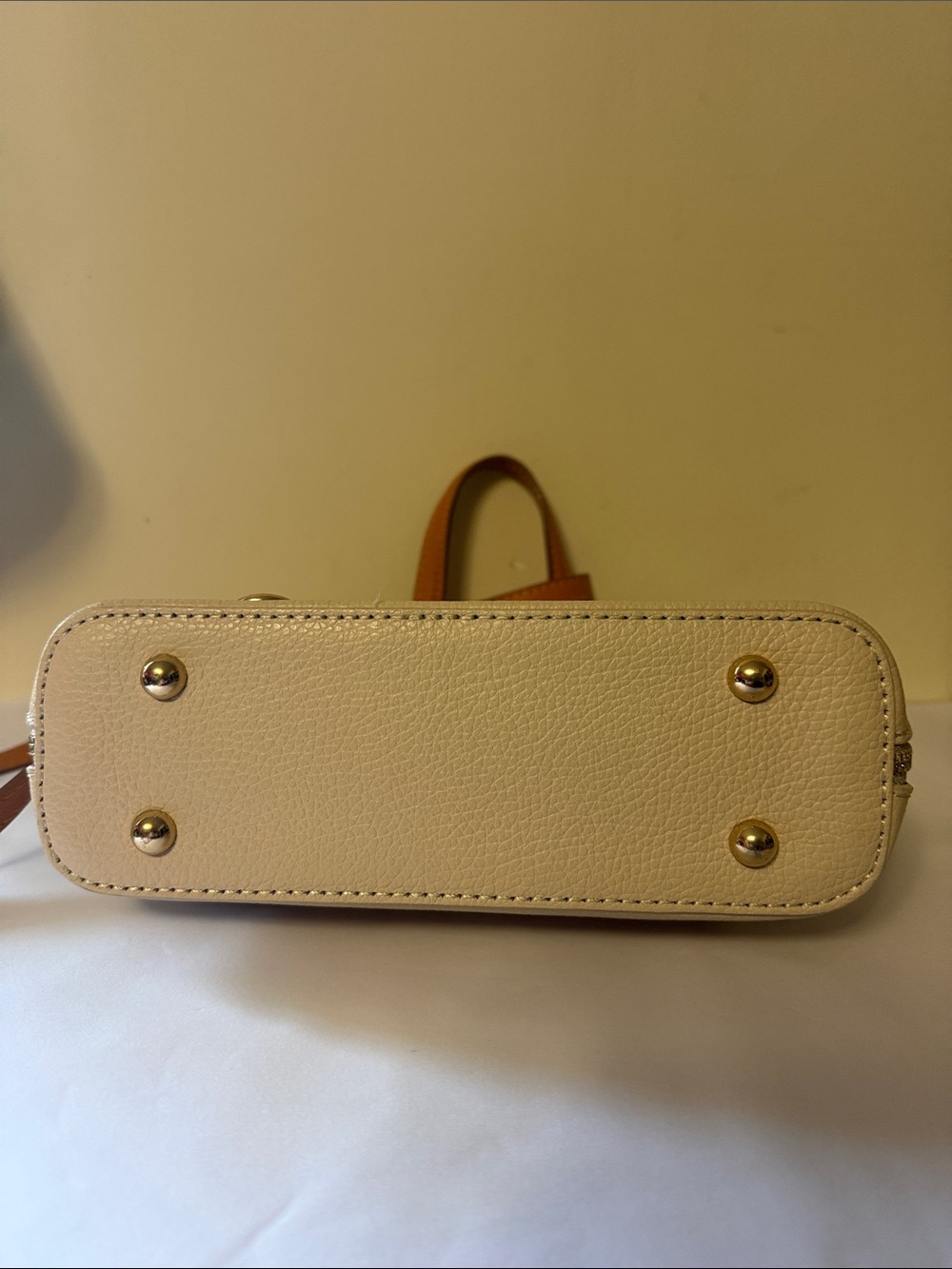 Leather Two-Tone Beige and Tan Women’s Backpack/Crossbody/Shoulder bag, new - Picture 10 of 10